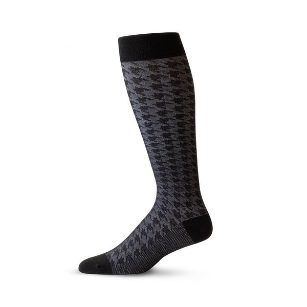Houndstooth pattern travel compression socks in black and grey